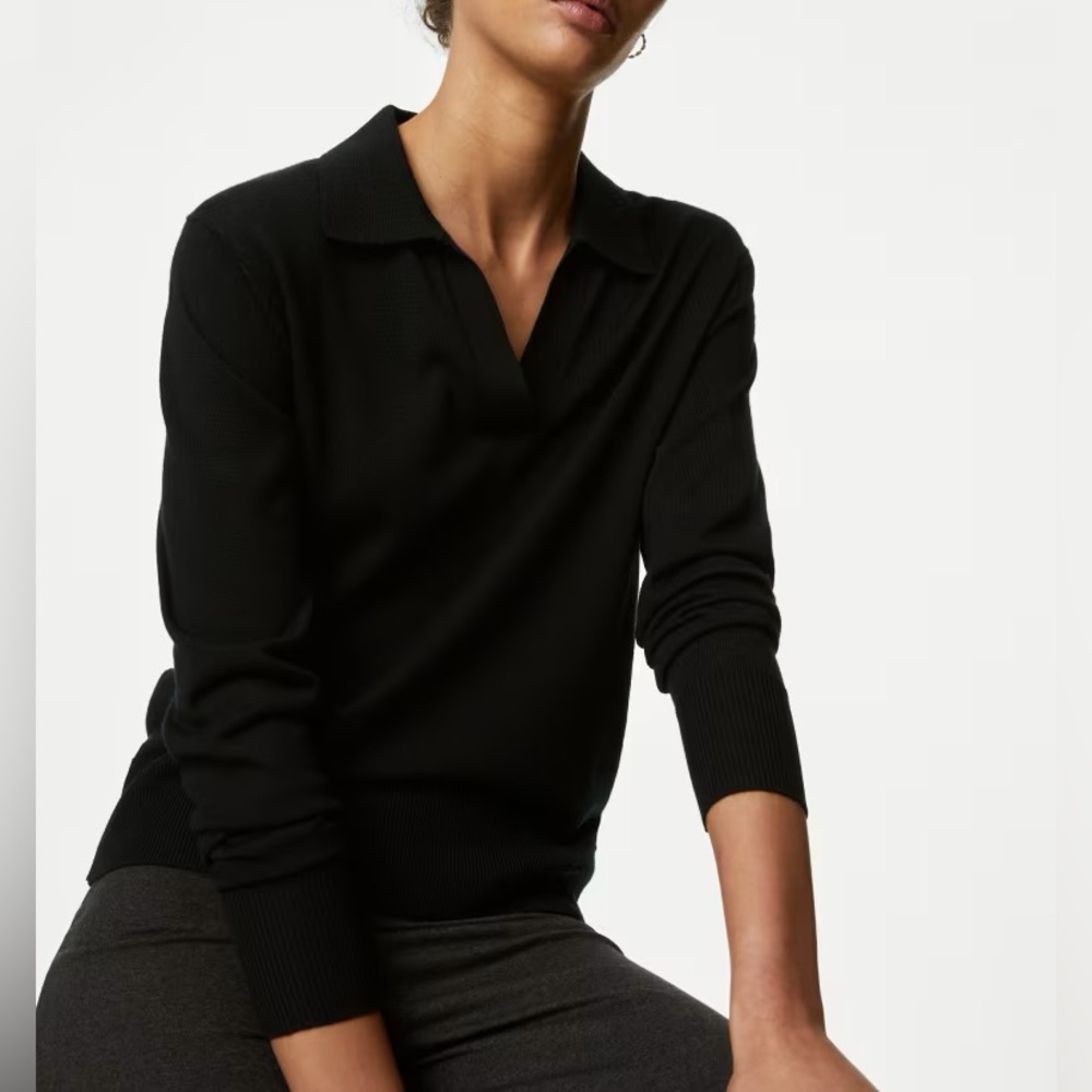 NWT Marks & Spencer Black V-Neck Long Sleeve Top